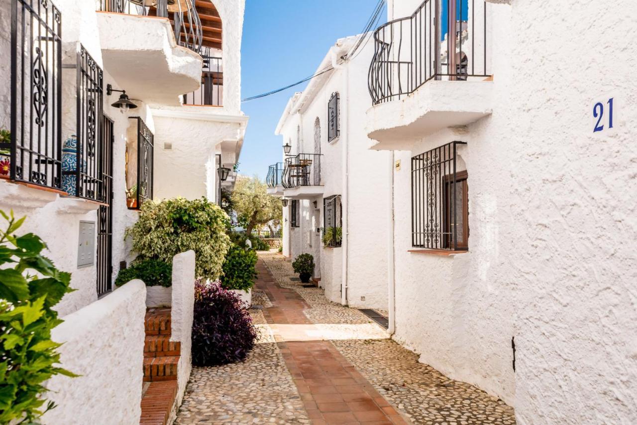Violetas, Nerja Villa ภายนอก รูปภาพ