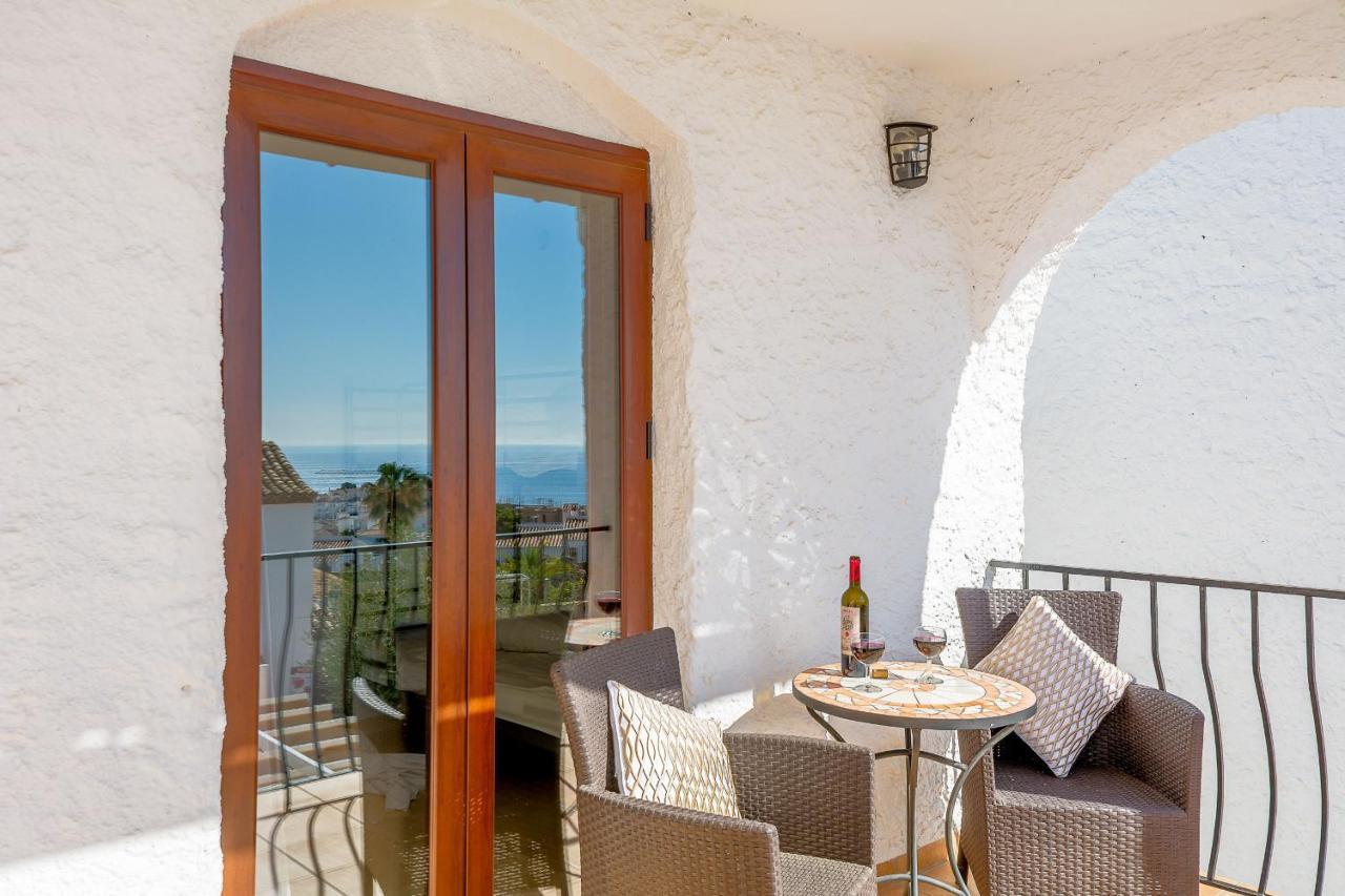 Violetas, Nerja Villa ภายนอก รูปภาพ